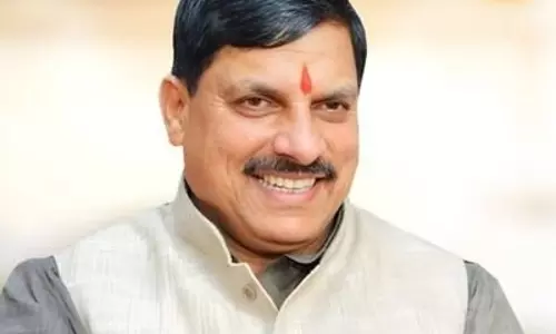 यूपी सरकार ने कोडीन सिरप तस्करी रैकेट की जांच के लिए SIT बनाई यूपी सरकार ने कोडीन सिरप तस्करी रैकेट की जांच के लिए SIT बनाई