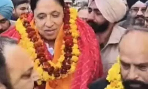 Amritsar: आप विधायक और कांग्रेस पार्षद के पति के बीच सिविल कार्यों को लेकर बहस हुई