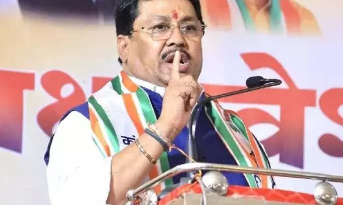 Vadettiwar फिलहाल पर लड़खड़ाए, जेल जाने पर भी बीजेपी में शामिल न होने की कसम खाई Vadettiwar फिलहाल पर लड़खड़ाए, जेल जाने पर भी बीजेपी में शामिल न होने की कसम खाई