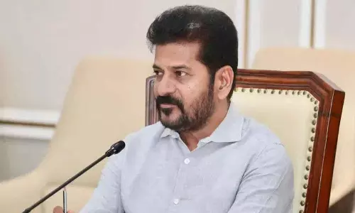 Pharma City के किसानों ने रेवंत रेड्डी को अप्रत्याशित झटका दिया। Pharma City के किसानों ने रेवंत रेड्डी को अप्रत्याशित झटका दिया।