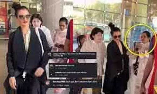 एयरपोर्ट पर Rekha का विवाद, यूजर्स हुए नाराज़ एयरपोर्ट पर Rekha का विवाद, यूजर्स हुए नाराज़