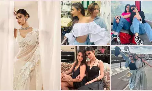 Mouni Roy की नैचुरल ब्यूटी ने फैंस का दिल जीता Mouni Roy की नैचुरल ब्यूटी ने फैंस का दिल जीता