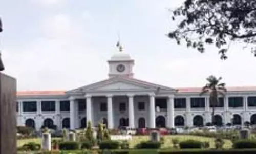 निलंबित आईएएस अधिकारी एन प्रशांत ने केरल के मुख्य सचिव पर लगाया अत्यधिक हस्तक्षेप का आरोप निलंबित आईएएस अधिकारी एन प्रशांत ने केरल के मुख्य सचिव पर लगाया अत्यधिक हस्तक्षेप का आरोप