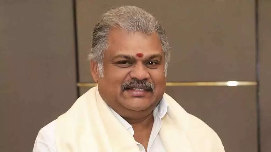 पोंगल पैकेज के लिए गन्ना और गुड़ किसानों से खरीदा जाना चाहिए: G.K. Vasan पोंगल पैकेज के लिए गन्ना और गुड़ किसानों से खरीदा जाना चाहिए: G.K. Vasan