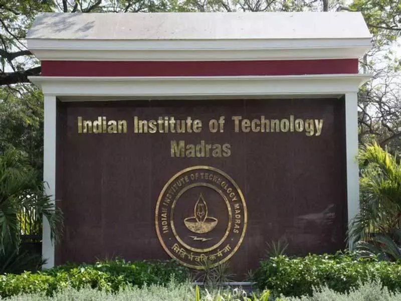 सरकार ने टीचर अपस्किलिंग प्रोग्राम के लिए IIT-मद्रास के साथ समझौता किया है सरकार ने टीचर अपस्किलिंग प्रोग्राम के लिए IIT-मद्रास के साथ समझौता किया है