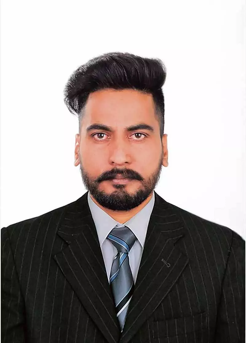 Punjab: चचेरे भाई की हत्या, मनजीत गैंग हिंसा और नशीली दवाओं के दुरुपयोग को खत्म करने के लिए मैदान में उतरा Punjab: चचेरे भाई की हत्या, मनजीत गैंग हिंसा और नशीली दवाओं के दुरुपयोग को खत्म करने के लिए मैदान में उतरा
