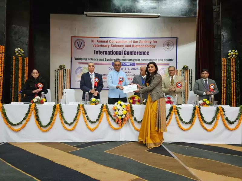 Hisar पशु चिकित्सा विश्वविद्यालय में वार्षिक सम्मेलन आयोजित हुआ Hisar पशु चिकित्सा विश्वविद्यालय में वार्षिक सम्मेलन आयोजित हुआ