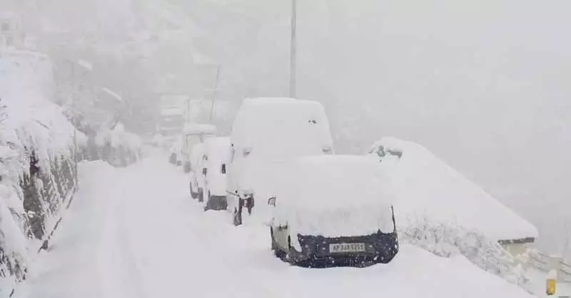 Himachal: आज ऊंचे इलाकों में बर्फबारी और बारिश की संभावना है Himachal: आज ऊंचे इलाकों में बर्फबारी और बारिश की संभावना है