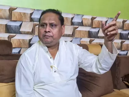 Bengal विधानसभा में हुमायूं कबीर की सीट होगी बदली Bengal विधानसभा में हुमायूं कबीर की सीट होगी बदली