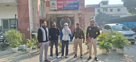 डिलीवरी बॉय से लूट मामले में दो आरोपी गिरफ्तार, चाकू और बाइक बरामद डिलीवरी बॉय से लूट मामले में दो आरोपी गिरफ्तार, चाकू और बाइक बरामद