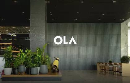 Ola Electric का शेयर लिस्टिंग के बाद के हाई से 80 परसेंट गिरा Ola Electric का शेयर लिस्टिंग के बाद के हाई से 80 परसेंट गिरा