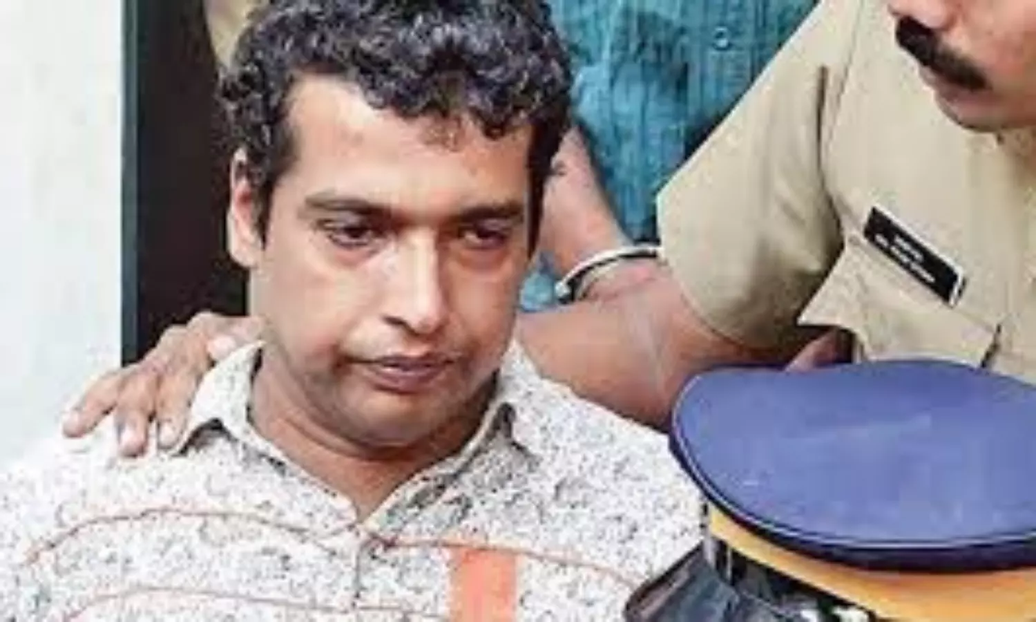 kerala: याचिका दायर, पल्सर सुनी के बैंक अकाउंट फ्रीज फैसले की समीक्षा की मांग kerala: याचिका दायर, पल्सर सुनी के बैंक अकाउंट फ्रीज फैसले की समीक्षा की मांग