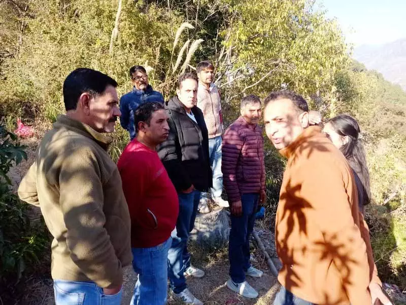Kullu के माथ इलाके में भूस्खलन का कारण ड्रेनेज सिस्टम की कमी है Kullu के माथ इलाके में भूस्खलन का कारण ड्रेनेज सिस्टम की कमी है