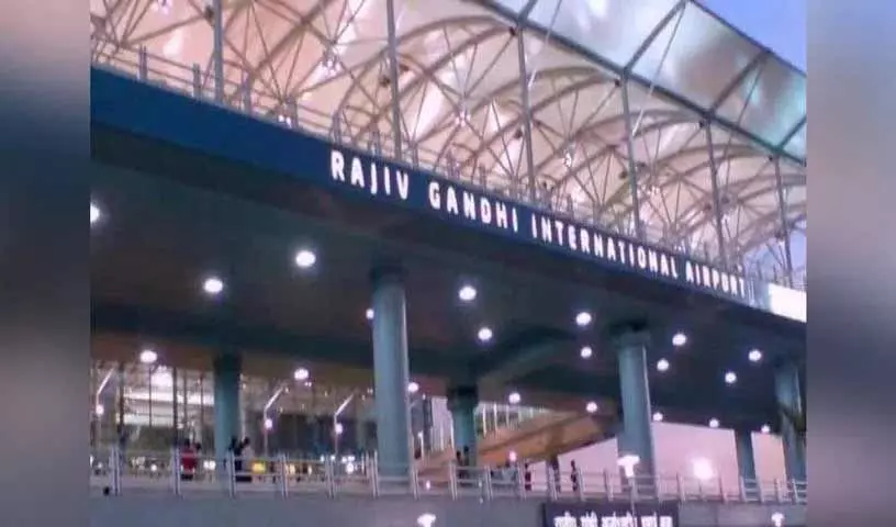 ऑपरेशनल दिक्कतों के कारण इंडिगो ने Hyderabad एयरपोर्ट पर 112 फ्लाइट्स कैंसिल कर दीं ऑपरेशनल दिक्कतों के कारण इंडिगो ने Hyderabad एयरपोर्ट पर 112 फ्लाइट्स कैंसिल कर दीं