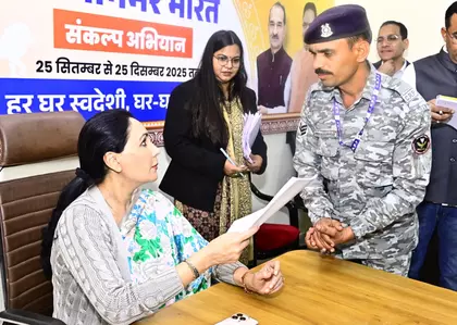 कांग्रेस में कभी कोई ‘जन सुनवाई’ नहीं हुई: राजस्थान के उप मुख्यमंत्री कांग्रेस में कभी कोई ‘जन सुनवाई’ नहीं हुई: राजस्थान के उप मुख्यमंत्री