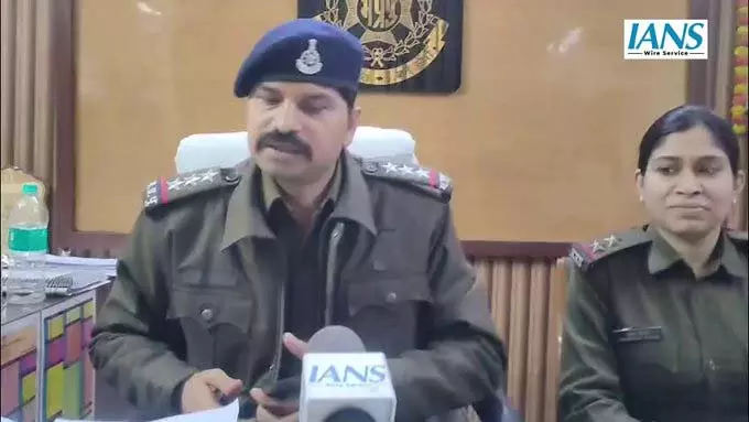दुकानदार की रिपोर्ट पर दो युवकों की चोरी का खुलासा, CCTV में पकड़ाए ज्वैलरी चोरी के आरोपित दुकानदार की रिपोर्ट पर दो युवकों की चोरी का खुलासा, CCTV में पकड़ाए ज्वैलरी चोरी के आरोपित