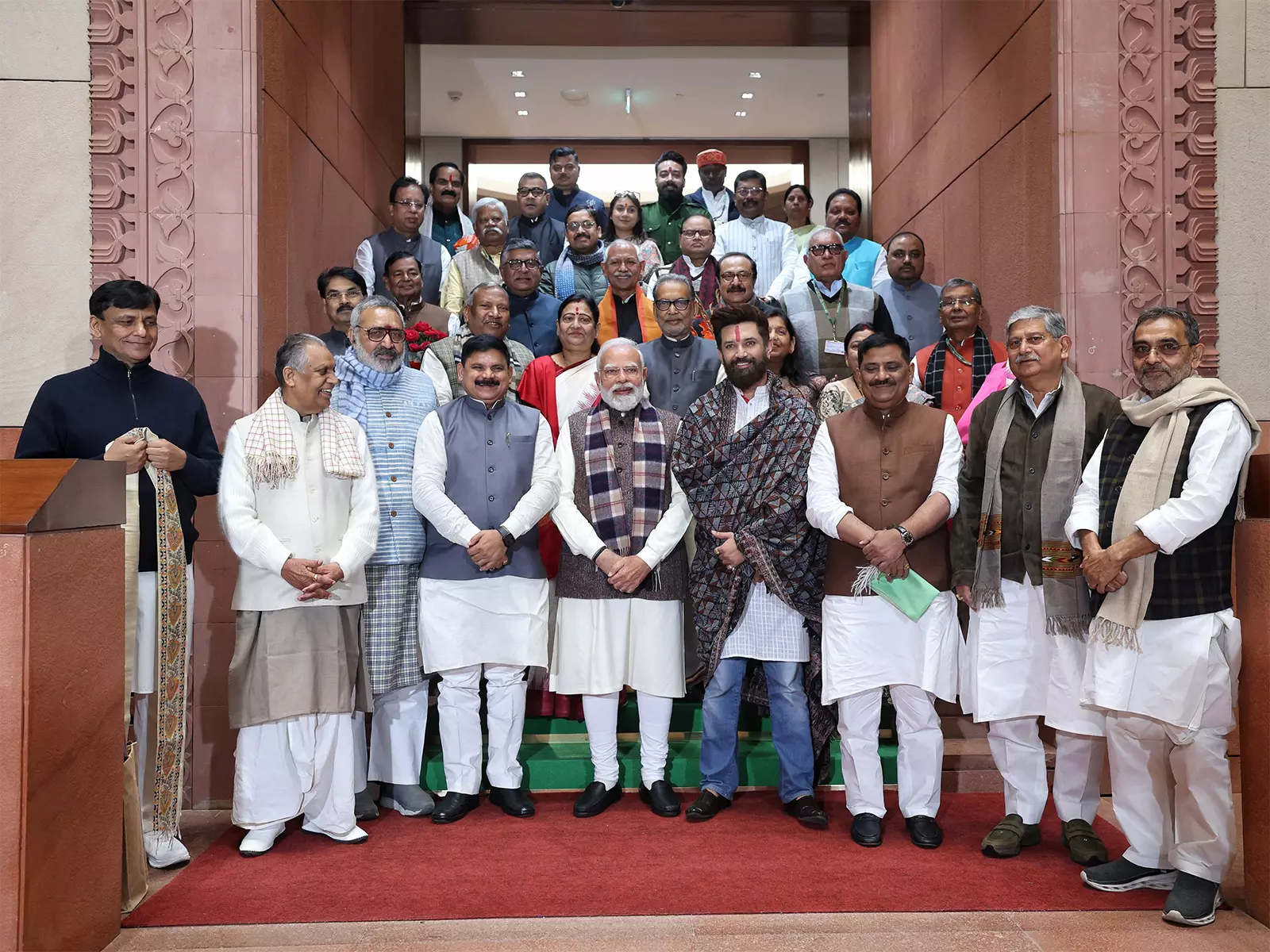 बिहार जीत के बाद पीएम मोदी ने NDA की ‘नई ऊर्जा’ की सराहना बिहार जीत के बाद पीएम मोदी ने NDA की ‘नई ऊर्जा’ की सराहना