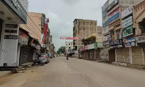 आज बस्तर बंद का आहान किया सर्व आदिवासी समाज ने आज बस्तर बंद का आहान किया सर्व आदिवासी समाज ने