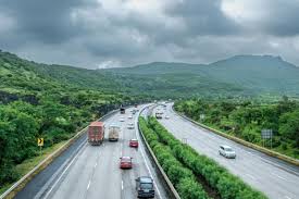 Pune Expressway-वे पर नियमों के उल्लंघन के 85% चालान एक साल से ज़्यादा समय से पेंडिंग