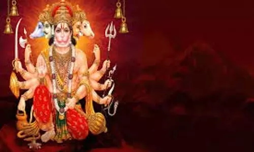 Mangalwar Ke Upay: मंगलवार को करें ये उपाय, मिलेगी हनुमान जी की विशेष कृपा और हर संकट से मुक्ति