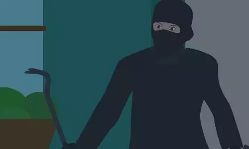 BSF जवान के घर चोरी, किराएदार पर जताया जा रहा शक