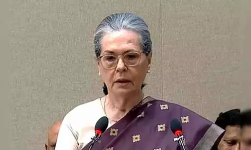 सोनिया गांधी का जन्मदिन: CM, PM ने उन्हें बधाई दी
