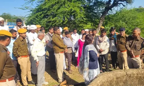 Rajasthan : मां और दो बेटियों के शव पुराने कुएं से बरामद,गांव में शोक