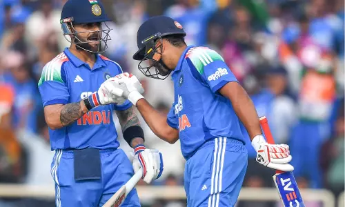 Afridi ने कहा: 2027 वर्ल्ड कप तक रोहित-कोहली टीम के लिए ज़रूरी खिलाड़ी Afridi ने कहा: 2027 वर्ल्ड कप तक रोहित-कोहली टीम के लिए ज़रूरी खिलाड़ी