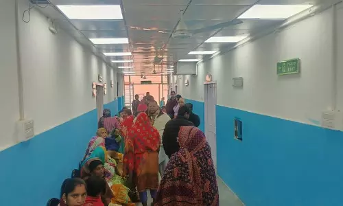 Karnal : डॉक्टरों की हड़ताल दूसरे दिन भी जारी, वैकल्पिक व्यवस्थाओं से मरीज़ों का बोझ संभाला जा रहा