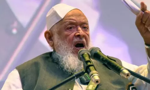 वंदे मातरम पर मौलाना अरशद मदनी बोले... वंदे मातरम पर मौलाना अरशद मदनी बोले...