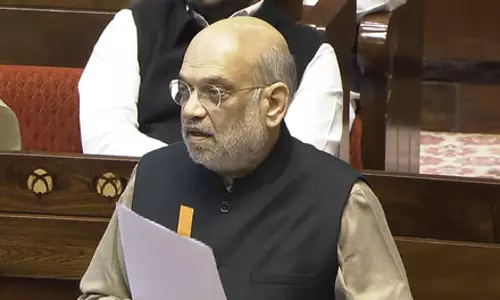 वंदे मातरम को बंगाल चुनाव से जोड़कर देखना गलत, ये राष्ट्र के प्रति हमारे कर्तव्य का स्मरण है: अमित शाह वंदे मातरम को बंगाल चुनाव से जोड़कर देखना गलत, ये राष्ट्र के प्रति हमारे कर्तव्य का स्मरण है: अमित शाह