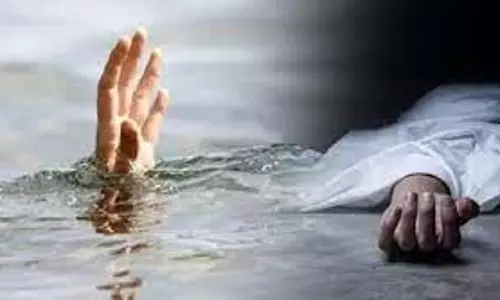 Mirzapur: दाह संस्कार से लौटते समय युवक पानी में डूबा Mirzapur: दाह संस्कार से लौटते समय युवक पानी में डूबा