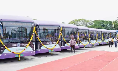 MTC ने चेन्नई सिटी पार्टनरशिप के फेज-2 के तहत 600 और इलेक्ट्रिक बसों के लिए कॉन्ट्रैक्ट दिया MTC ने चेन्नई सिटी पार्टनरशिप के फेज-2 के तहत 600 और इलेक्ट्रिक बसों के लिए कॉन्ट्रैक्ट दिया