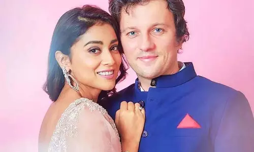 Shriya Saran ने पति एंड्रेई कोशेव के साथ शुरुआती रोमांस को याद किया।