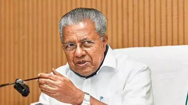 CM का बयान: सरकार पीड़िता के साथ, दिलीप के तर्कों को बताया भटकाने वाला CM का बयान: सरकार पीड़िता के साथ, दिलीप के तर्कों को बताया भटकाने वाला