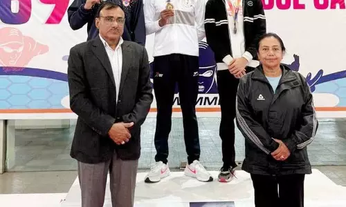 Ojas Sundar ने राष्ट्रीय तैराकी चैंपियनशिप में शानदार प्रदर्शन किया Ojas Sundar ने राष्ट्रीय तैराकी चैंपियनशिप में शानदार प्रदर्शन किया