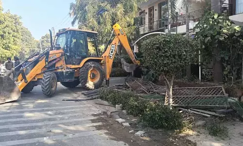 HC के आदेश पर मोहाली के फेज 11 में अतिक्रमण हटाओ अभियान चलाया गया HC के आदेश पर मोहाली के फेज 11 में अतिक्रमण हटाओ अभियान चलाया गया