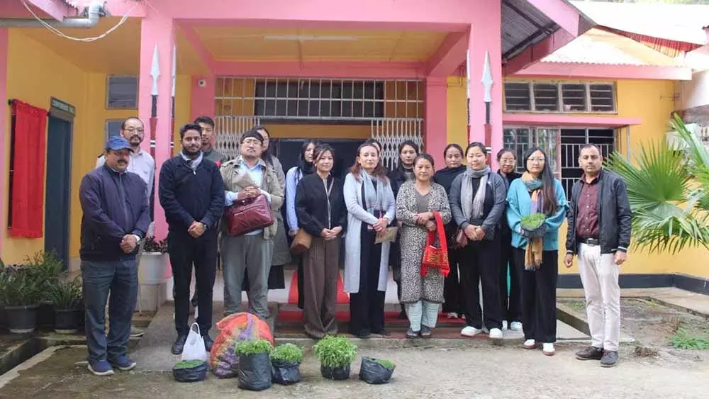 Nagaland : सुगंधित और फूलों की खेती वाले पौधों के क्लस्टर विकास पर वर्कशॉप हुई Nagaland : सुगंधित और फूलों की खेती वाले पौधों के क्लस्टर विकास पर वर्कशॉप हुई