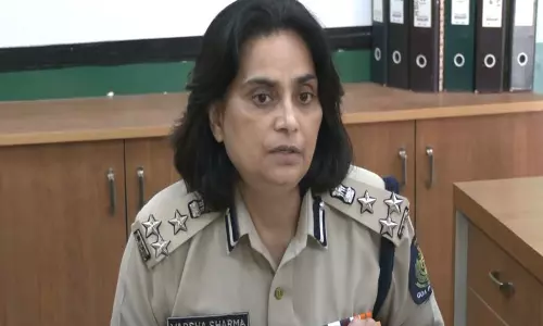 हम उन्हें वापस लाने के लिए इंटरपोल और CBI की मदद ले रहे हैं: फरार नाइट क्लब मालिकों पर गोवा DIG हम उन्हें वापस लाने के लिए इंटरपोल और CBI की मदद ले रहे हैं: फरार नाइट क्लब मालिकों पर गोवा DIG