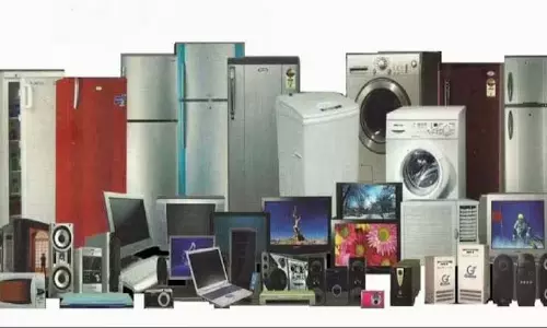 रुपये में गिरावट के कारण आयात पर निर्भर appliance categories में कीमतों में बढ़ोतरी की आशंका रुपये में गिरावट के कारण आयात पर निर्भर appliance categories में कीमतों में बढ़ोतरी की आशंका