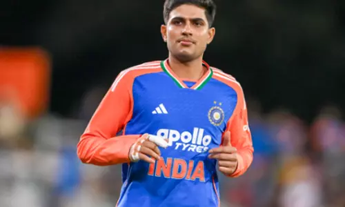 Shubman Gill: टीम में वापसी के साथ कहा—मैं फिट हूं और तैयार हूं Shubman Gill: टीम में वापसी के साथ कहा—मैं फिट हूं और तैयार हूं