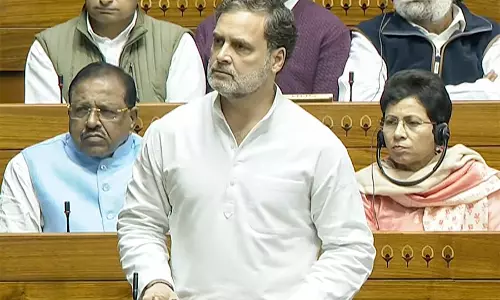 वोट चोरी से बड़ा कोई देश विरोधी काम नहीं: राहुल गांधी ने बीजेपी पर हमला बोला वोट चोरी से बड़ा कोई देश विरोधी काम नहीं: राहुल गांधी ने बीजेपी पर हमला बोला