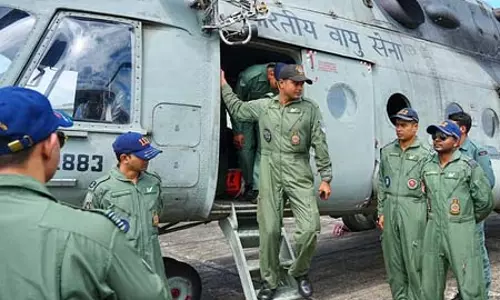 ऑपरेशन सागर बंधु: भारत ने श्रीलंका में तेज किया राहत बचाव कार्य, बड़े पैमाने पर सहायता जारी