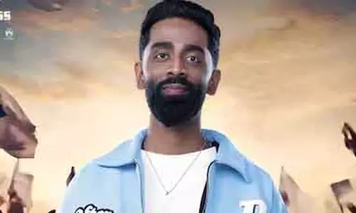 Bigg Boss 19: प्रणित मोरे के भाई ने बॉडी शेमिंग पर दी प्रतिक्रिया Bigg Boss 19: प्रणित मोरे के भाई ने बॉडी शेमिंग पर दी प्रतिक्रिया