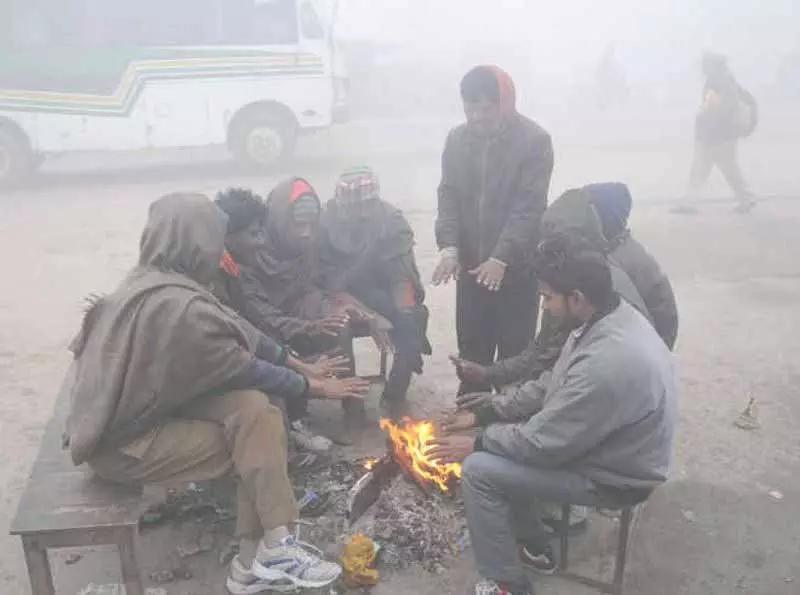 Punjab, हरियाणा में कड़ाके की ठंड, रूपनगर 3.6 डिग्री सेल्सियस के साथ सबसे ठंडा रहा Punjab, हरियाणा में कड़ाके की ठंड, रूपनगर 3.6 डिग्री सेल्सियस के साथ सबसे ठंडा रहा