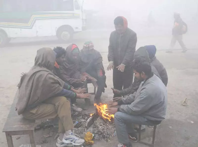 Haryana में कड़ाके की ठंड; रूपनगर 3.6 डिग्री सेल्सियस के साथ सबसे ठंडा रहा Haryana में कड़ाके की ठंड; रूपनगर 3.6 डिग्री सेल्सियस के साथ सबसे ठंडा रहा