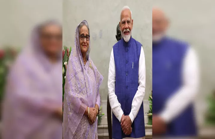 बांग्लादेश की पूर्व प्रधानमंत्री शेख हसीना ने संकटकाल में समर्थन के लिए पीएम मोदी को धन्यवाद दिया बांग्लादेश की पूर्व प्रधानमंत्री शेख हसीना ने संकटकाल में समर्थन के लिए पीएम मोदी को धन्यवाद दिया