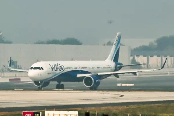 Indigo की दिक्कतें बढ़ीं: हैदराबाद एयरपोर्ट पर 58 उड़ानें रद्द Indigo की दिक्कतें बढ़ीं: हैदराबाद एयरपोर्ट पर 58 उड़ानें रद्द
