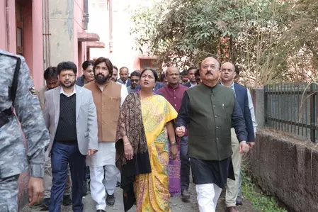 गरीब परिवारों का सपना दिल्ली सरकार पूरा करेगी: रेखा गुप्ता गरीब परिवारों का सपना दिल्ली सरकार पूरा करेगी: रेखा गुप्ता
