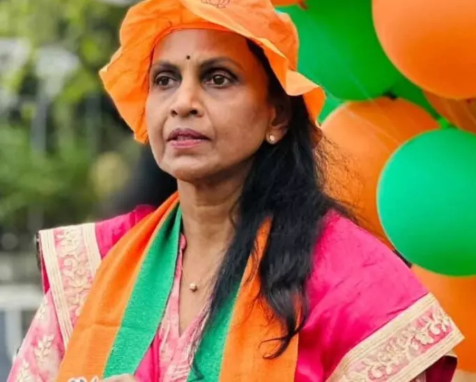 BJP उम्मीदवार आर श्रीलेखा की चुनाव पूर्व सर्वे पर फेसबुक पोस्ट से विवाद खड़ा हो गया BJP उम्मीदवार आर श्रीलेखा की चुनाव पूर्व सर्वे पर फेसबुक पोस्ट से विवाद खड़ा हो गया